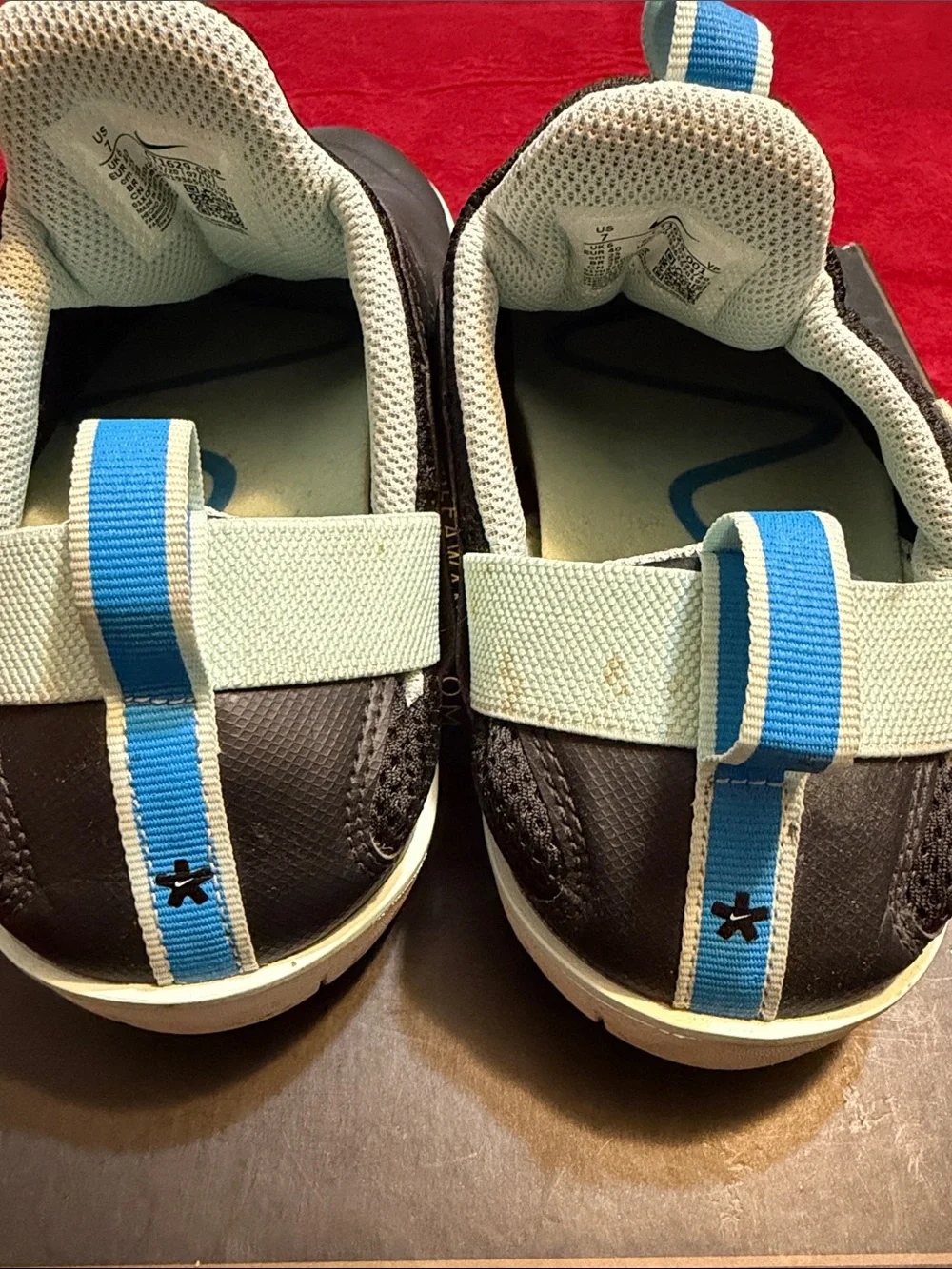 Nike Medical Black and Blue Slip-On Athletic Shoes